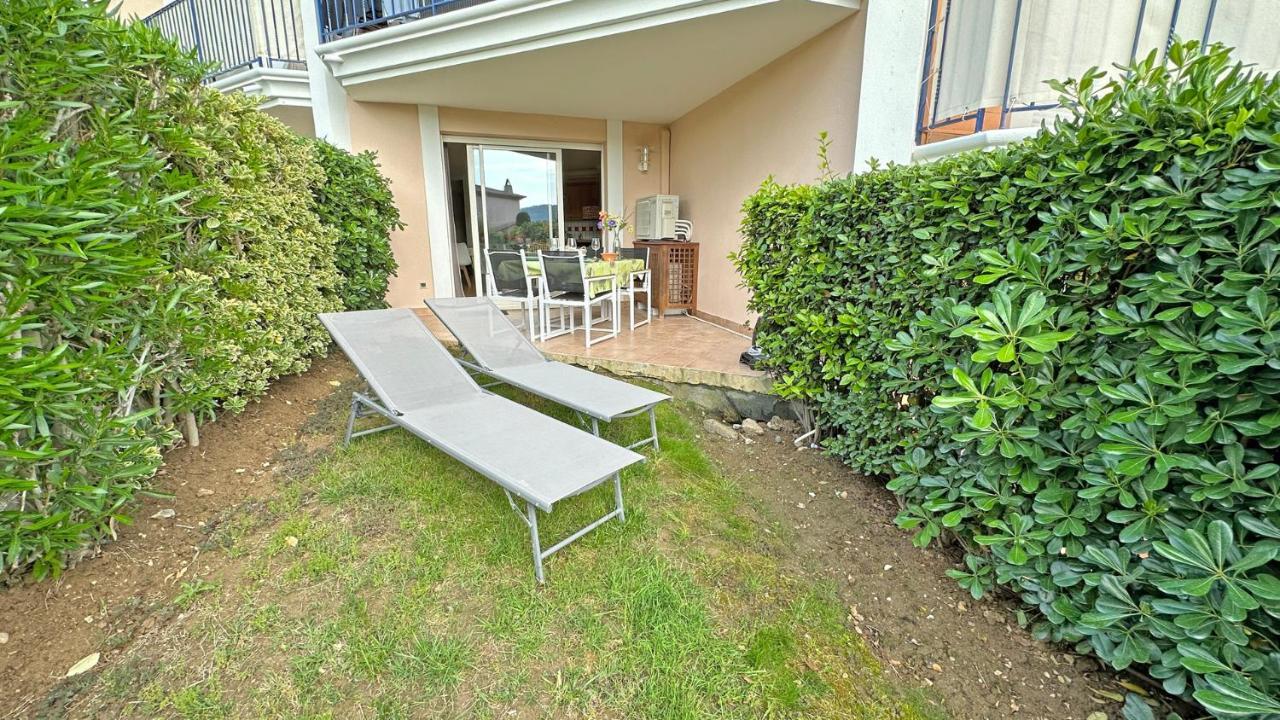 Appartement Les Pins Bleus A8 Sainte-Maxime Zewnętrze zdjęcie
