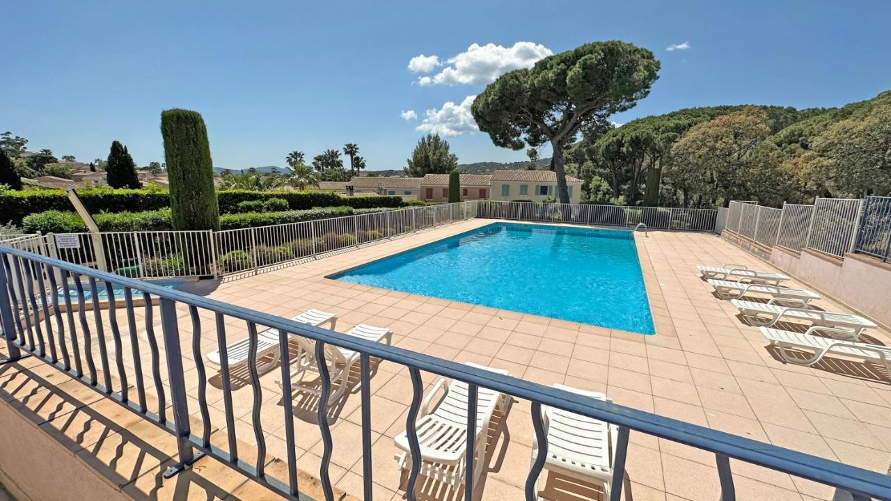 Appartement Les Pins Bleus A8 Sainte-Maxime Zewnętrze zdjęcie