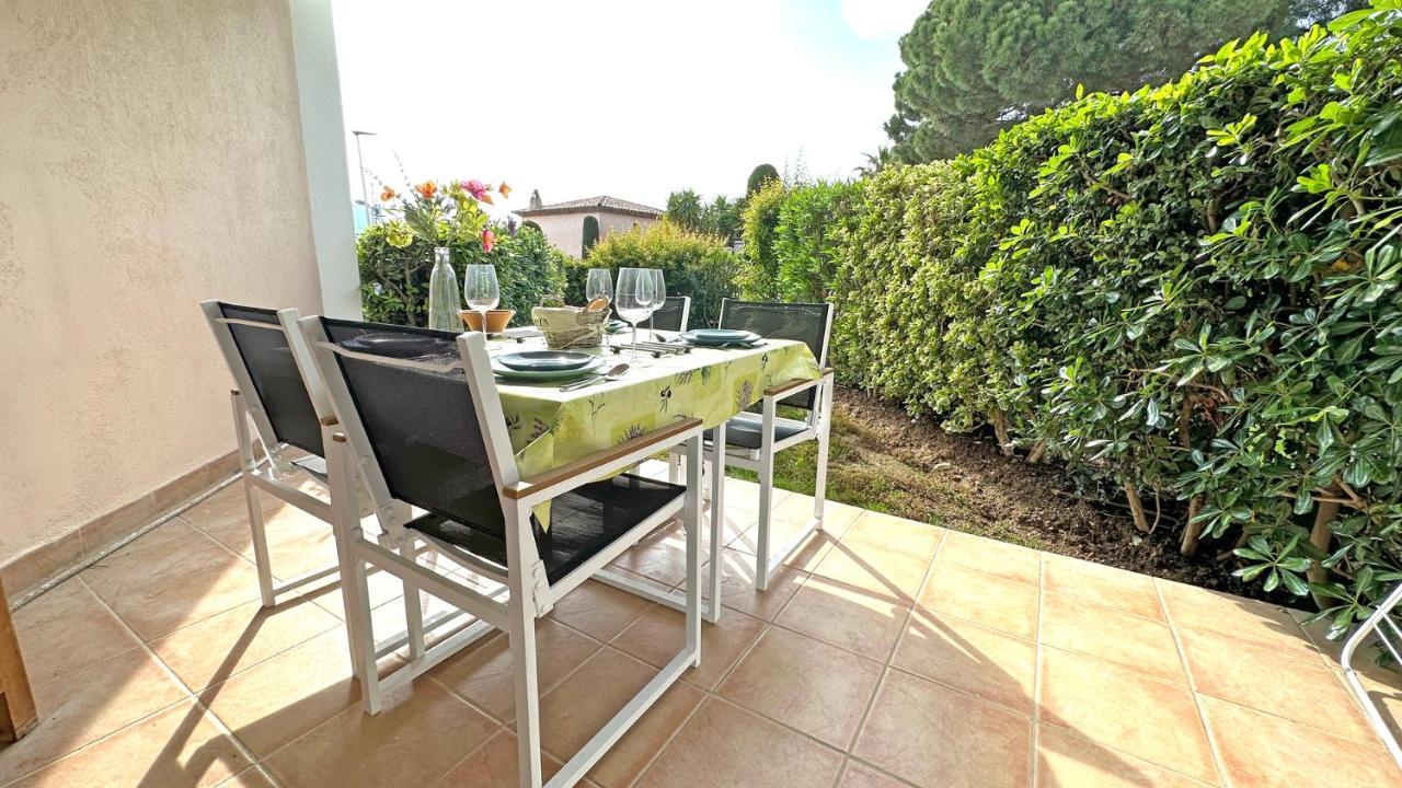 Appartement Les Pins Bleus A8 Sainte-Maxime Zewnętrze zdjęcie